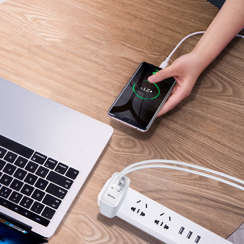 USB PD Fast Charging Power Adapter For Phones And Tablets