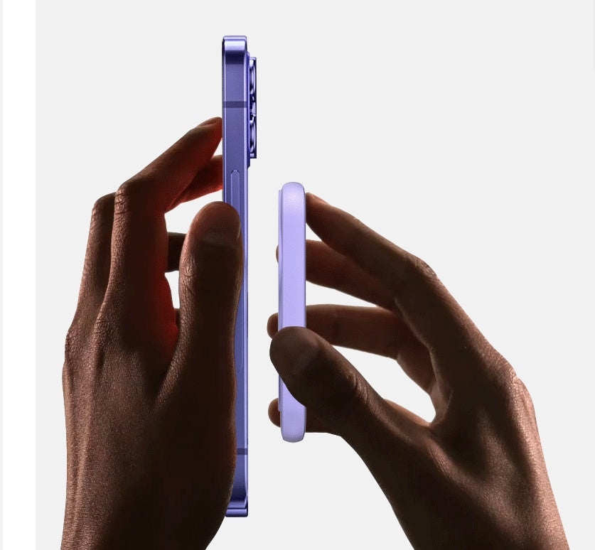 Compact Portable Magnetic Wireless Fast Charging Power Bank